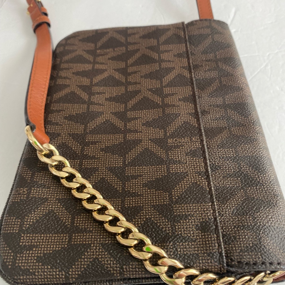 Michael Kors Signature Brown Crossbody Bag - Picture 2 of 16